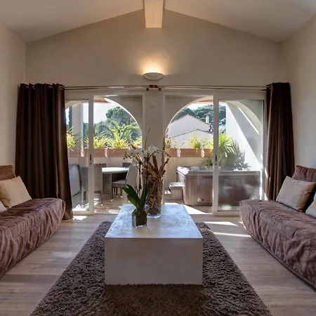 كوزي 5* سان تروبيه